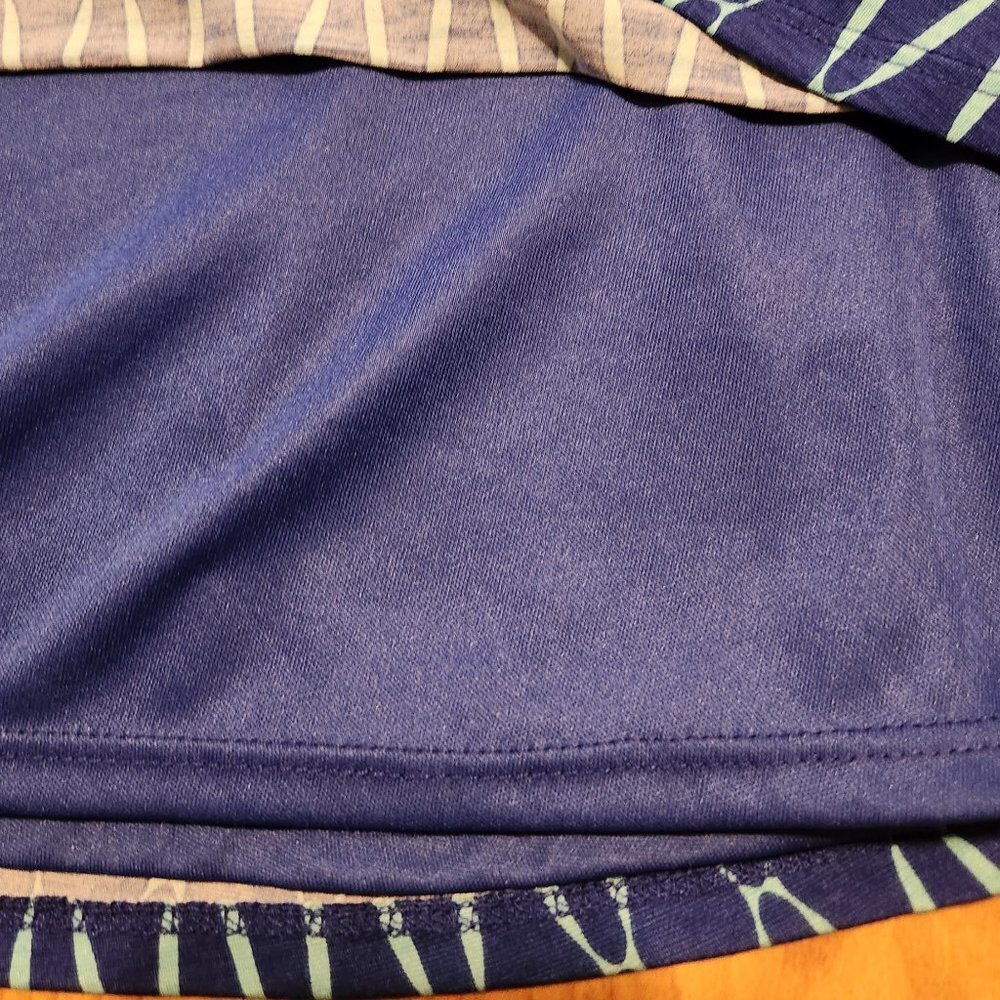41 Hawthorn Faux Wrap Dress in Light Blue and Royal Blue Print SMALL - Picture 11 of 11
